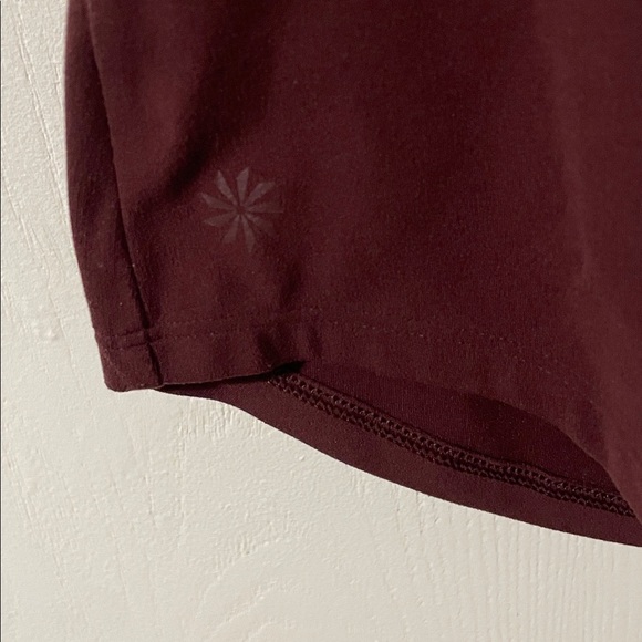 Athleta Like New Embellished Backside Buttery Soft Burgundy Tank Top Size XS - Picture 2 of 8